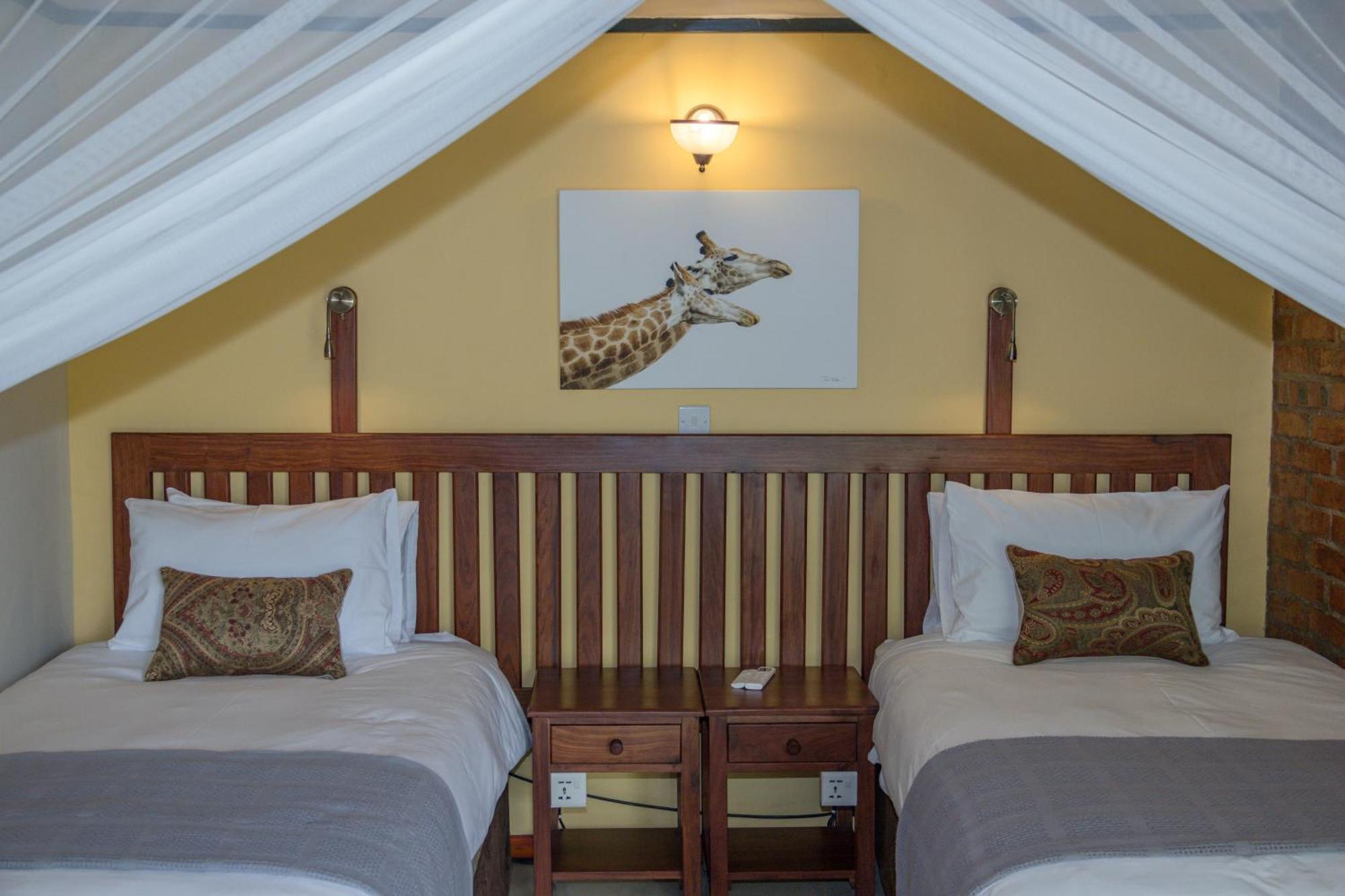 The Courtney Lodge Victoria Falls Exteriér fotografie